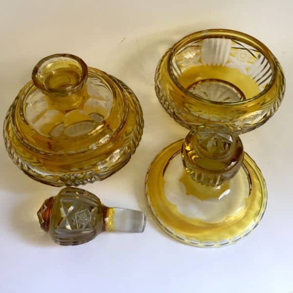Juego de Tocador vidrio tallado antiguo