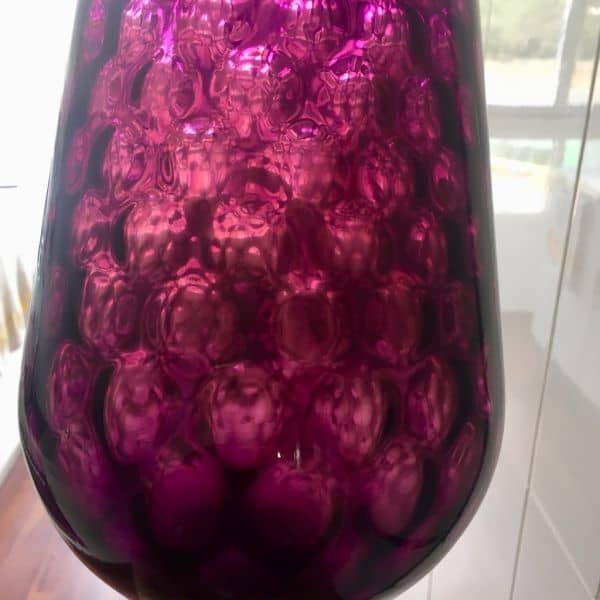 Jarrón de cristal morado vintage