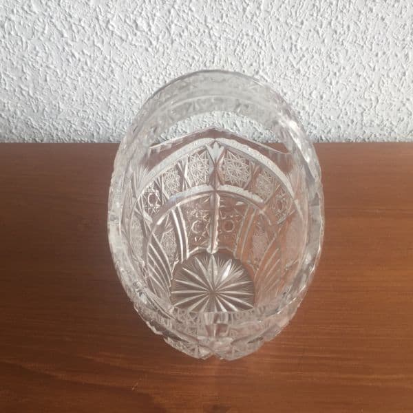 Cesto de cristal tallado de Bohemia. Años 50 - Imagen 5