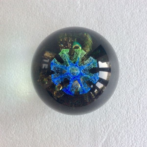 Pisapapeles de vidrio Caithness Paperweight 8cm