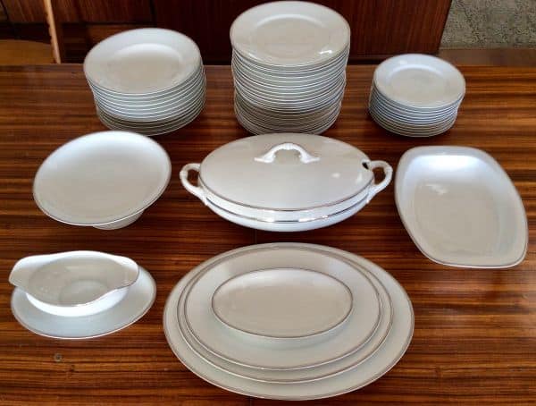 Vajilla en porcelana de Bohemia filo de plata