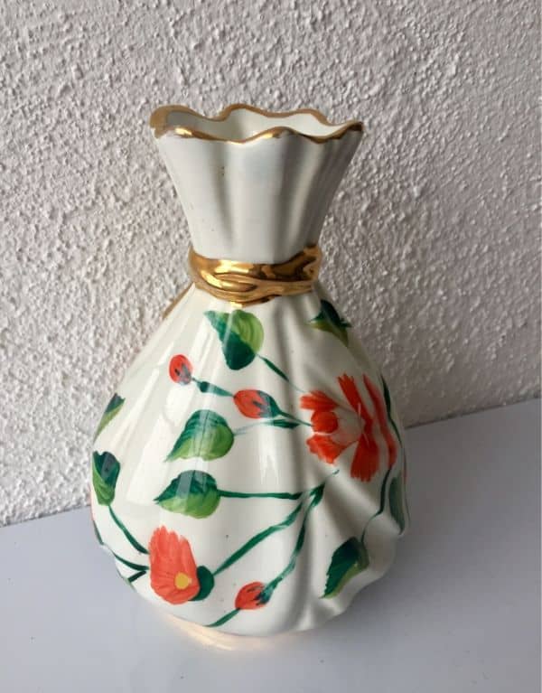 Florero de porcelana vintage