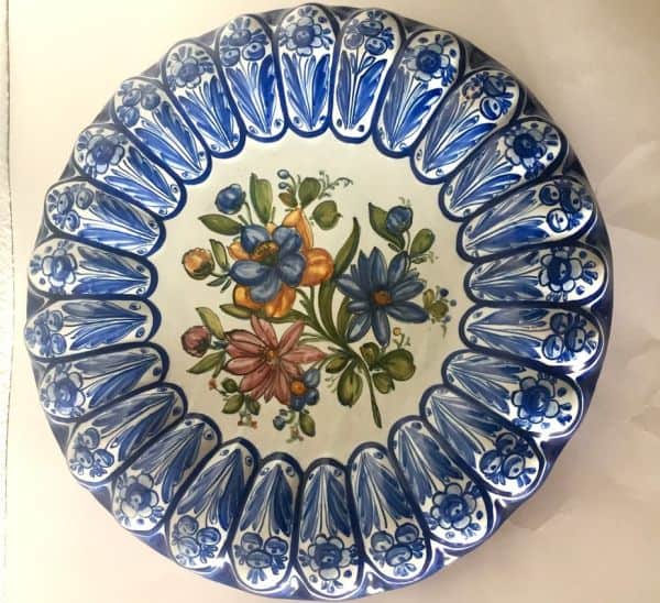 Plato de cerámica de Talavera