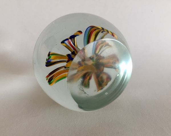 Pisapapeles de cristal vintage - Art Glass Paperweight - Imagen 10