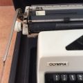 Antigua Máquina de escribir