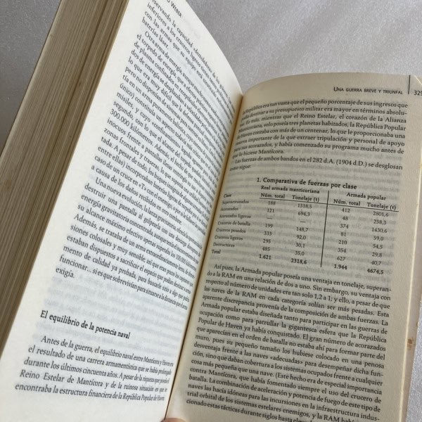 Una guerra breve y triunfal, libro de David Weber
