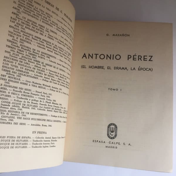 Antonio Pérez, Gregorio Marañón. Espasa-Calpe, 1947
