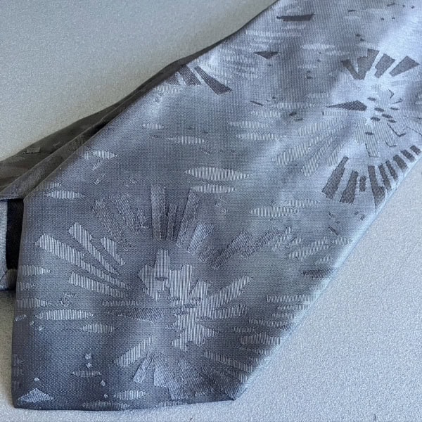 Corbata gris