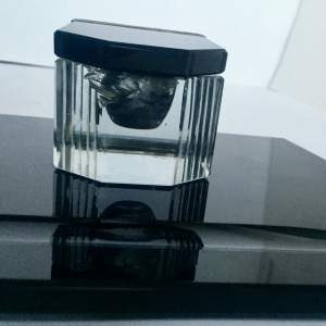 Escribanía Art Deco de cristal negro