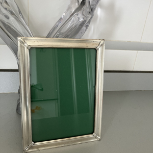 Marco antiguo de plata de ley contrastada 21x16 cm.