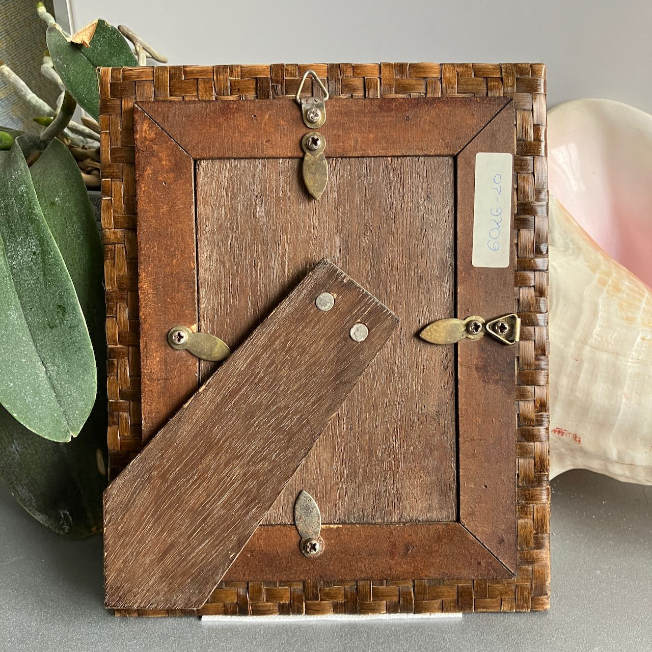 Trasera portafotos ratán