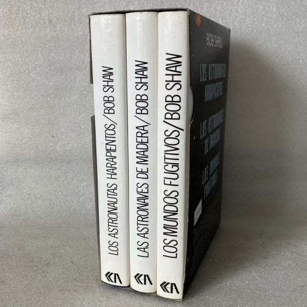 Trilogía de Los astronautas harapientos, Bob Shaw 1988