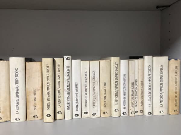 Colección libros Acervo Ciencia Ficción 3