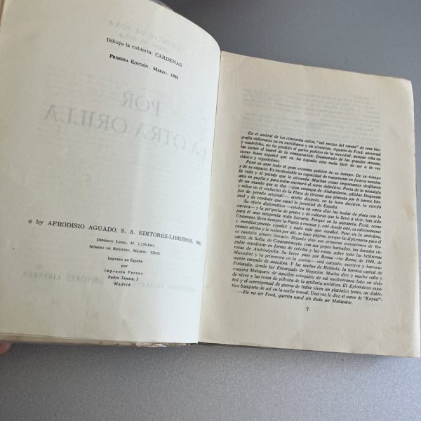 Por la otra orilla - Agustín de Foxá. Afrodisio Aguado 1961. Primera Edición.