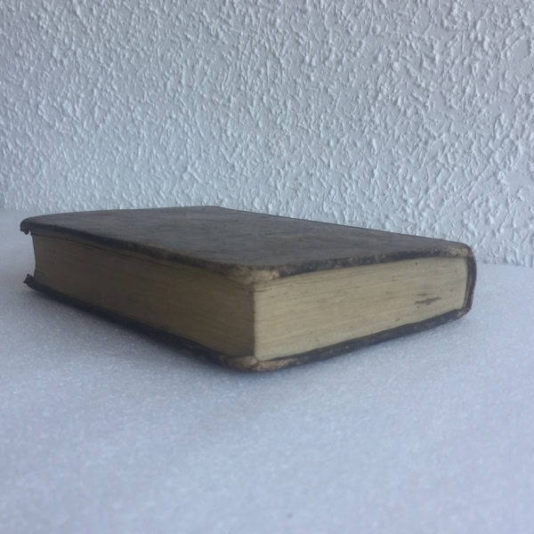 Cortes Libro antiguo Telémaco