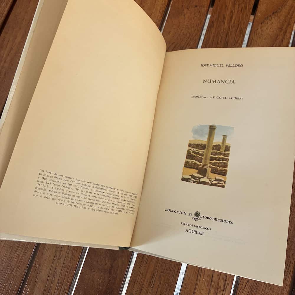 Libro decolección - El Globo de Colores