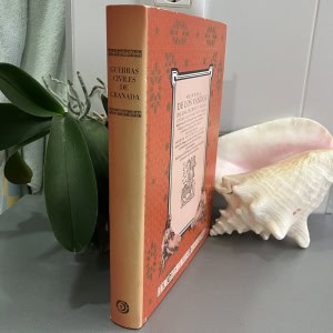 Guerras civiles de Granada, Ginés Pérez de Hita -Ediciones El Museo Universal 1983. Historia de los vandos de los zegries y abencerrages cavalleros moros de Granada.