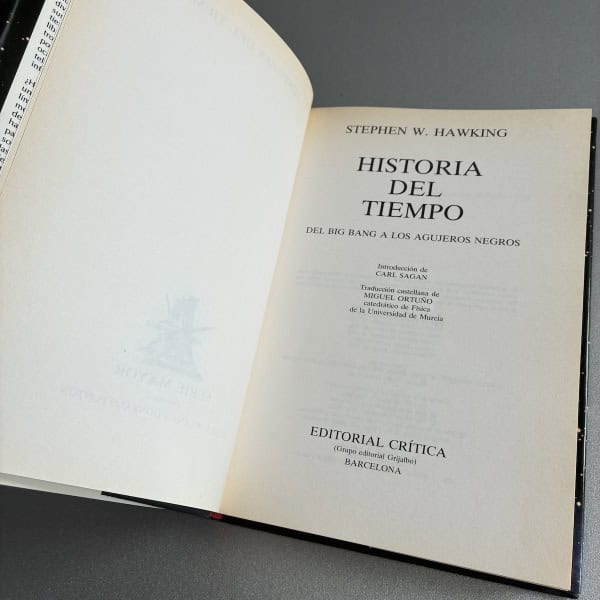 Del Big Bang a los agujeros negros— Stephen Hawking