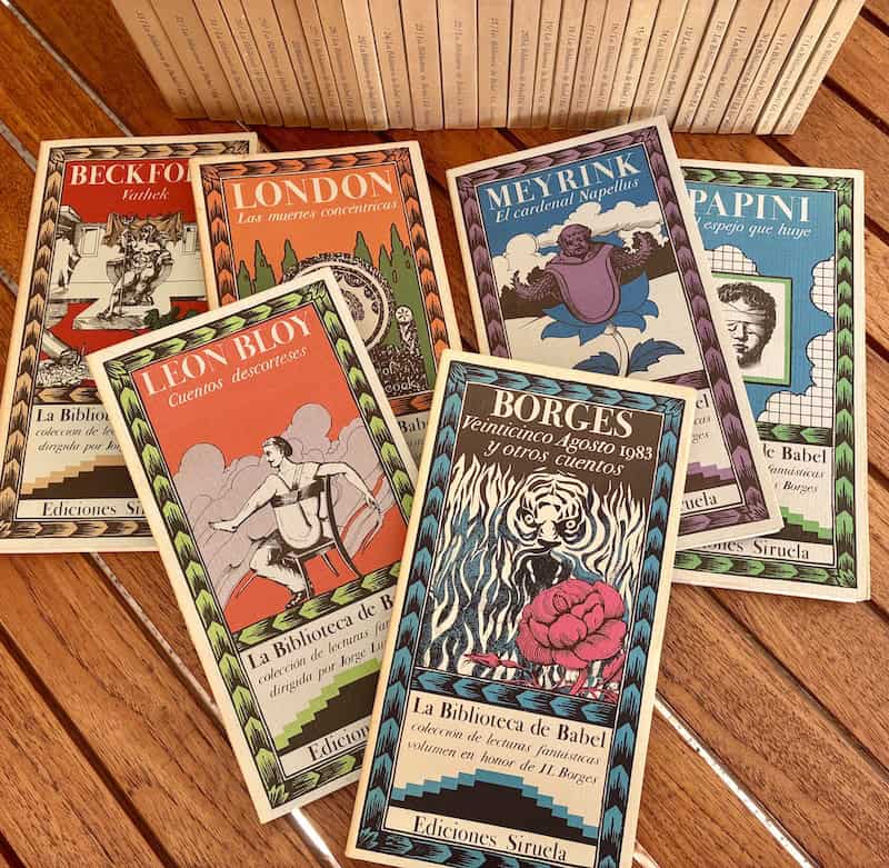 Portadas ilustradas de varios volúmenes de La Biblioteca de Babel: Beckford, London, Meyrink, Papini, Bloy y Borges